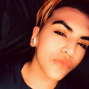 Meet your Posher, Jason